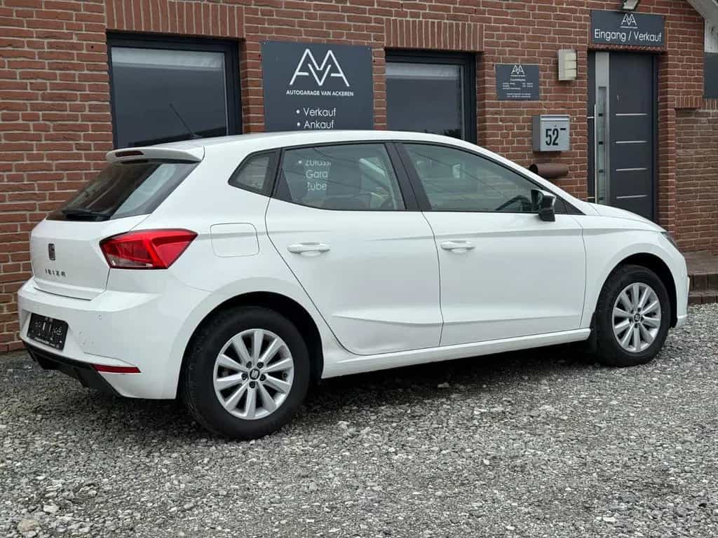 Seat Ibiza 1.0 TSI DSG "Style" Klima Alu SHZ 08/2020-photo-5