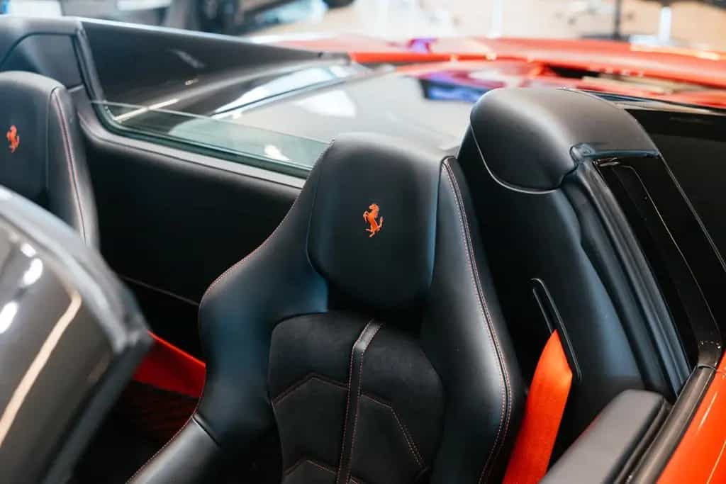 Ferrari 488 Spider / Racing-seats / Carbon 06/2016-photo-12