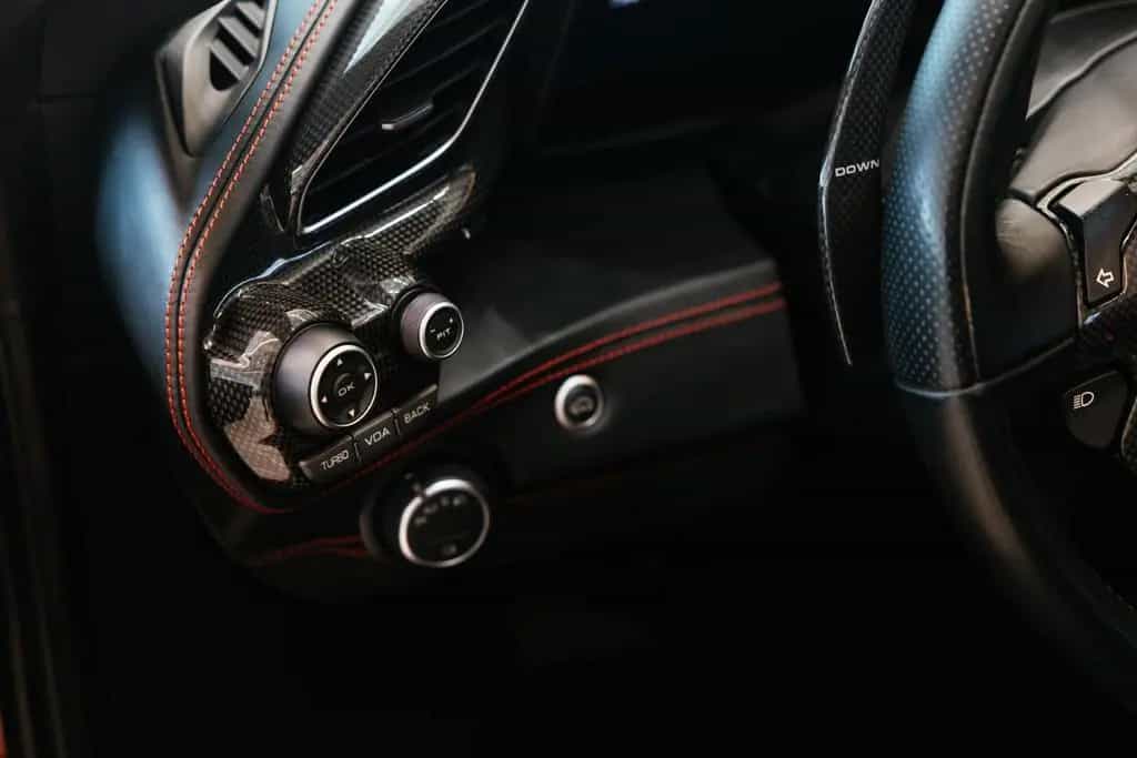 Ferrari 488 Spider / Racing-seats / Carbon 06/2016-photo-18