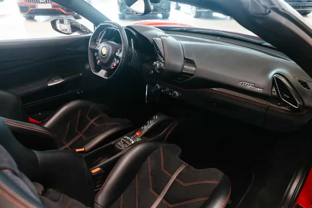 Ferrari 488 Spider / Racing-seats / Carbon 06/2016-photo-20