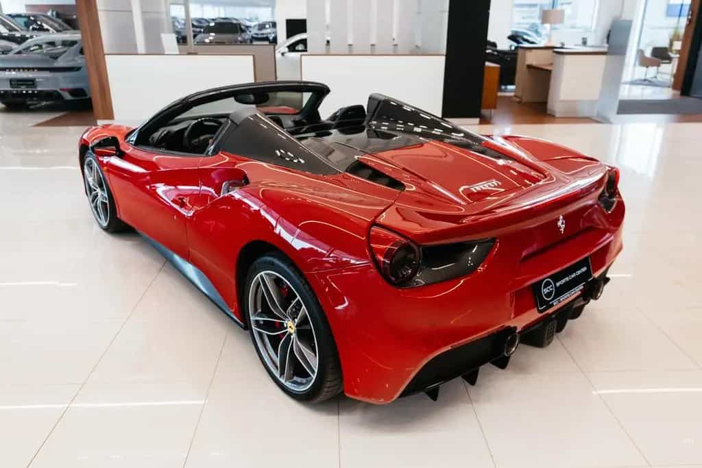 Ferrari 488 Spider / Racing-seats / Carbon 06/2016-photo-6