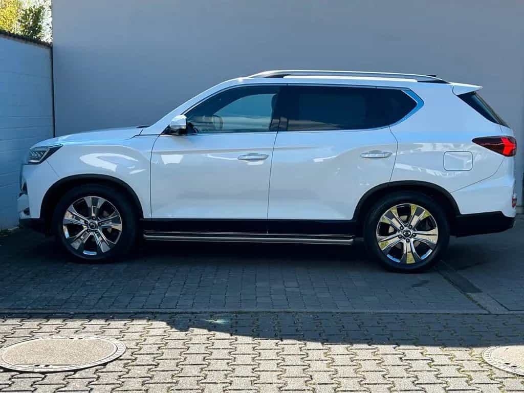 Ssangyong REXTON 2.2 Diesel Sapphire 4WD*7-SITZE* 02/2023-photo-7