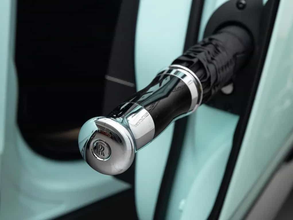 Rolls-Royce Cullinan Black Badge 11/2021-photo-16