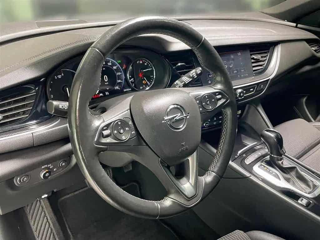 Opel Insignia ST Elegance 2.0 Automatik Massagesitze 06/2022-photo-9