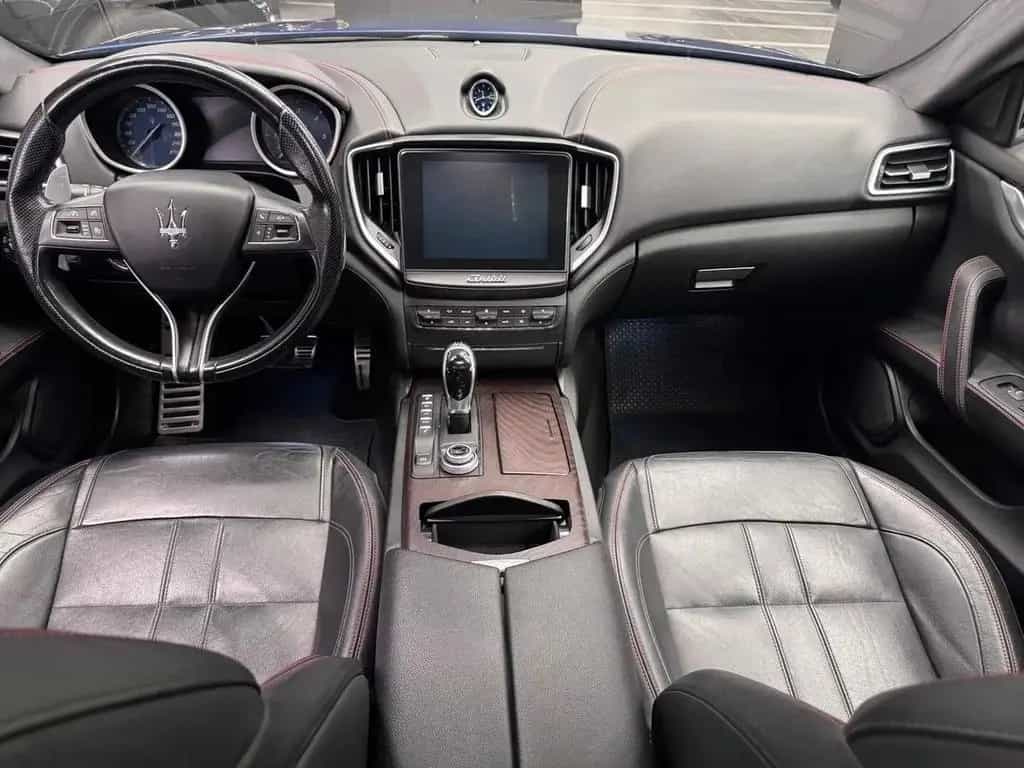 Maserati Ghibli V6 Diesel 06/2017-photo-13