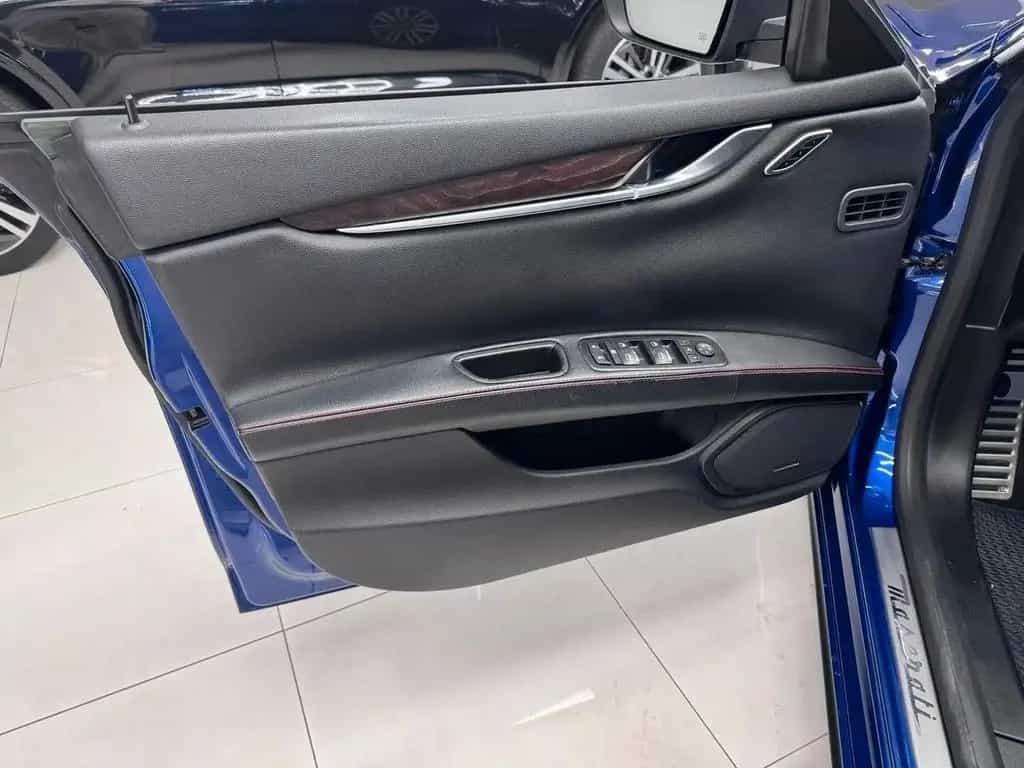 Maserati Ghibli V6 Diesel 06/2017-photo-7