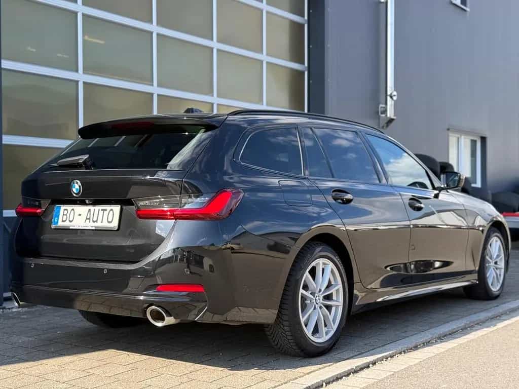 BMW 320 d xDrive StdHzg. ACC Driving DAB Navi Kamera 07/2023-photo-13