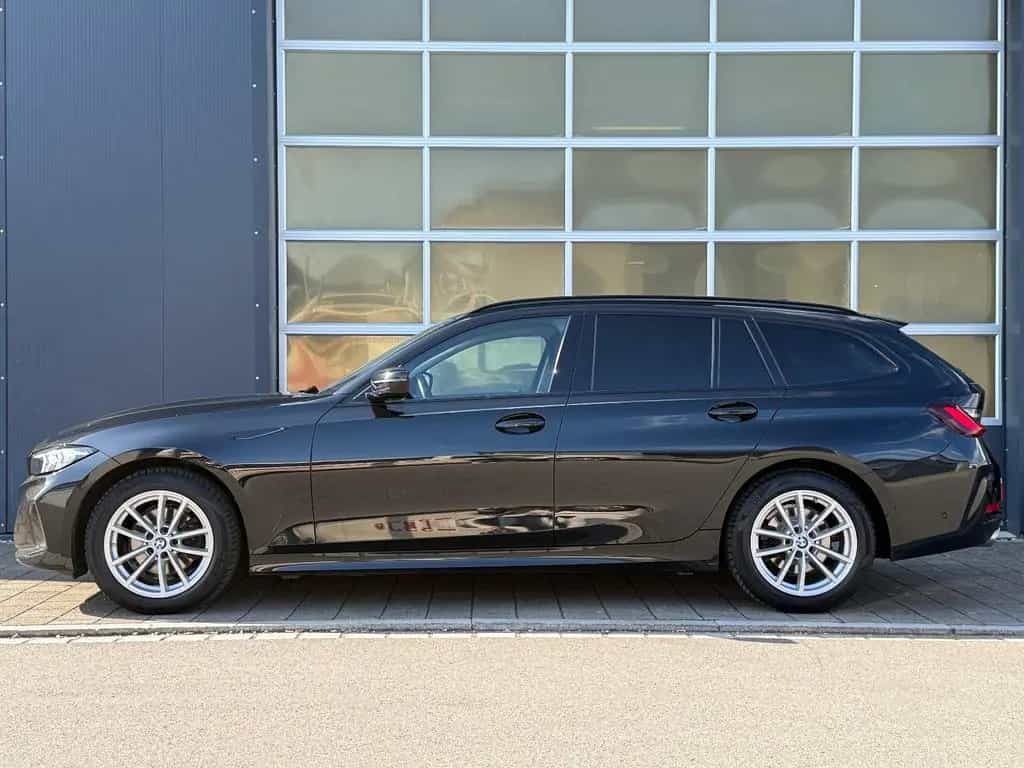 BMW 320 d xDrive StdHzg. ACC Driving DAB Navi Kamera 07/2023-photo-4