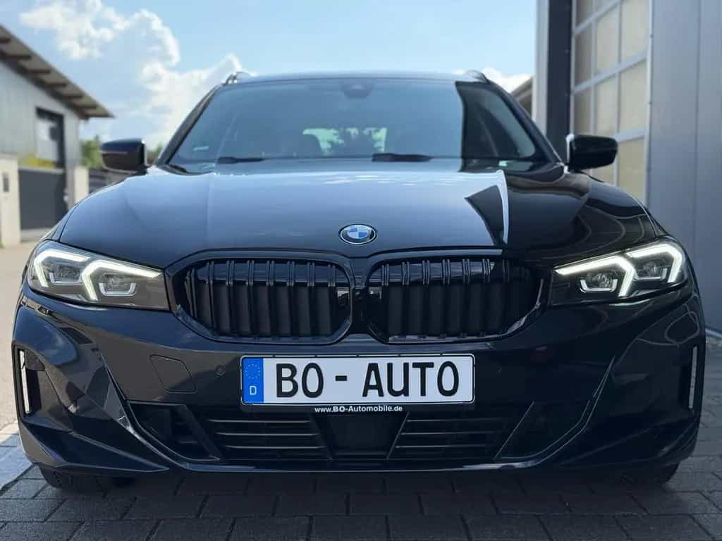 BMW 320 d xDrive StdHzg. ACC Driving DAB Navi Kamera 07/2023-photo-6
