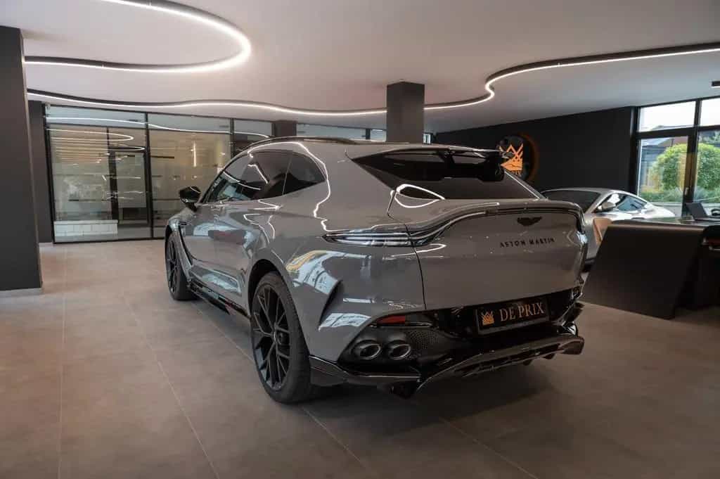 Aston Martin DBX 707 China Gray, Gloss Black, AHK,SHZ, 10/2025-photo-2
