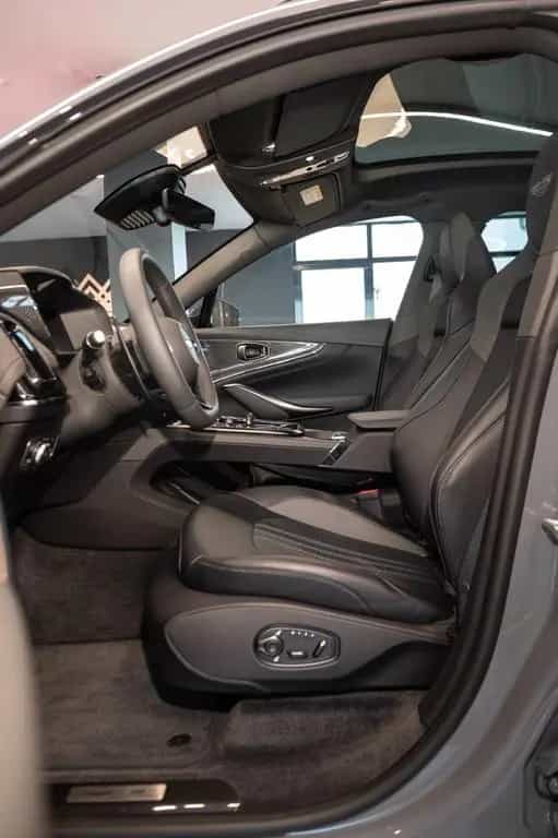 Aston Martin DBX 707 China Gray, Gloss Black, AHK,SHZ, 10/2025-photo-8