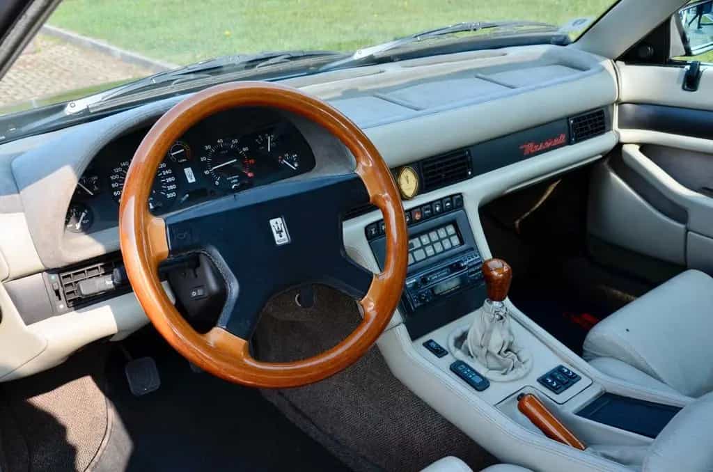 Maserati Ghibli MASERATI BITURBO RACING 2.0 283cv 1/230 ORIGINAL 07/1991-photo-8