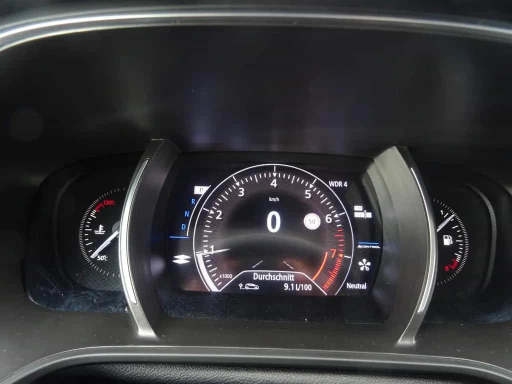 Renault Megane IV Grandtour GT LED NAVI KAMERA SHZ 05/2018-photo-17