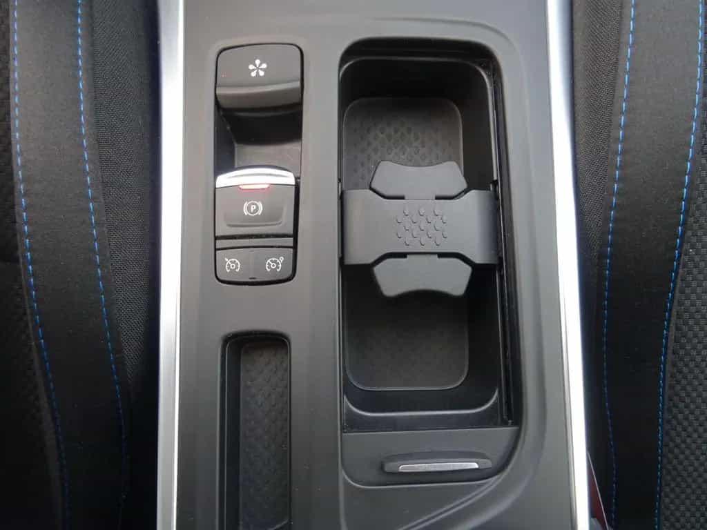 Renault Megane IV Grandtour GT LED NAVI KAMERA SHZ 05/2018-photo-20