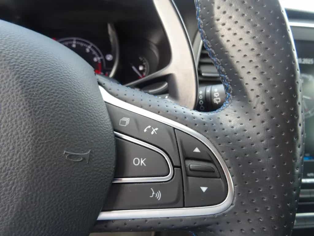 Renault Megane IV Grandtour GT LED NAVI KAMERA SHZ 05/2018-photo-21