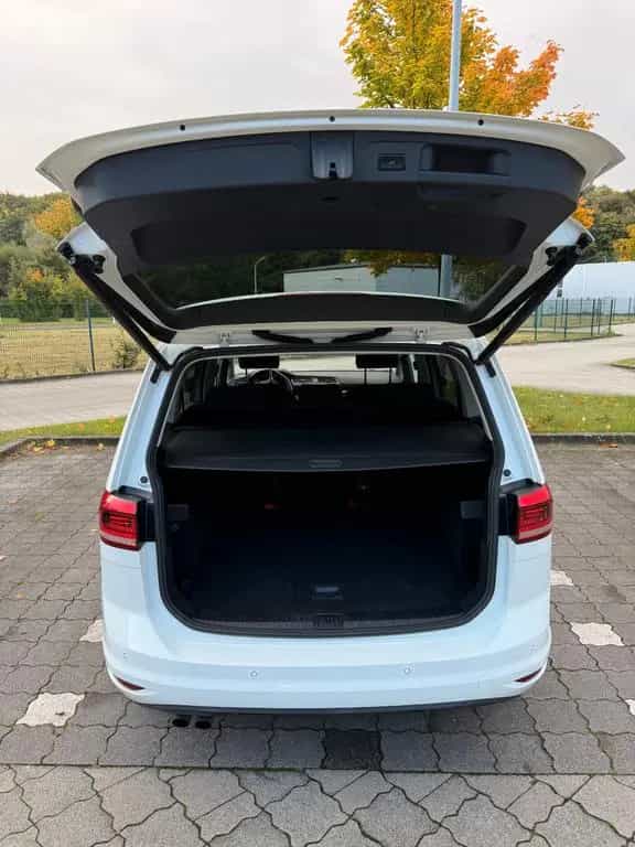Volkswagen Touran 1.8 TSI DSG Highline BMT Highline 12/2017-photo-3