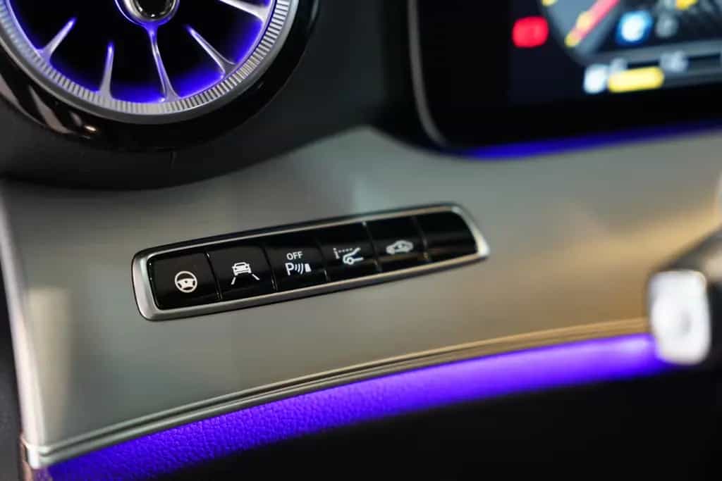 Mercedes-Benz E-Class 53 AMG Coupé 4M *2.H *20 *Pano *H-UP *Memory 02/2019-photo-34