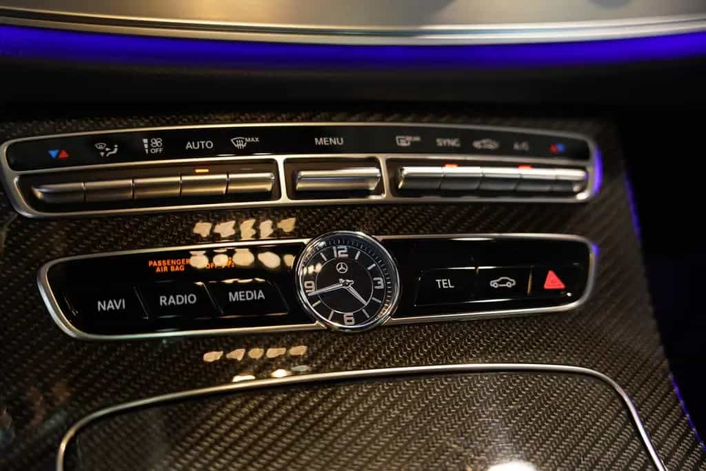 Mercedes-Benz E-Class 53 AMG Coupé 4M *2.H *20 *Pano *H-UP *Memory 02/2019-photo-38