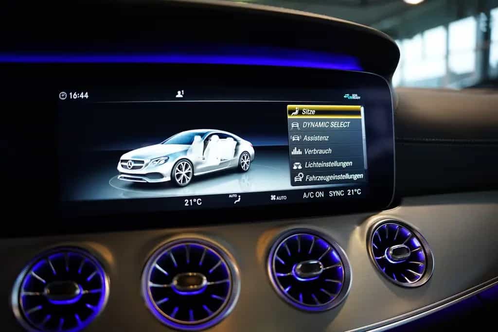 Mercedes-Benz E-Class 53 AMG Coupé 4M *2.H *20 *Pano *H-UP *Memory 02/2019-photo-43
