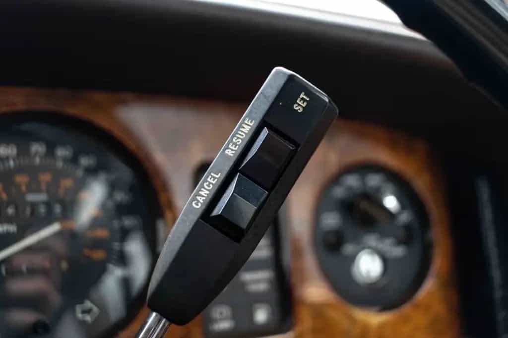Rolls-Royce Silver Spirit MK I /OLDTIMER/H-ZULASSUNG 08/1985-photo-20