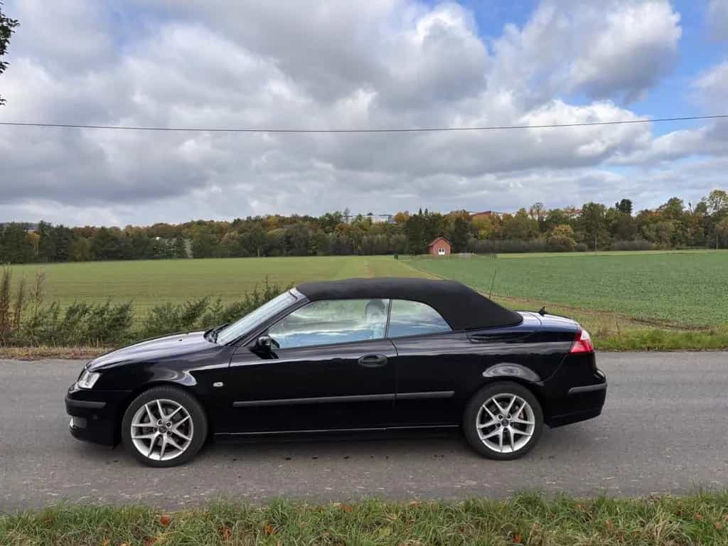Saab 9-3 1.9TTiD 118kW Vector Cabriolet Automatik... 09/2007-photo-1