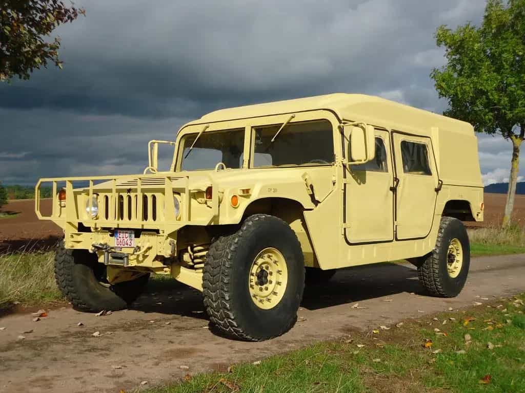 Hummer H1 HUMVEE M998 Helmet Top 6.5 Diesel HMMWV 5.000mls 09/1989-photo-1