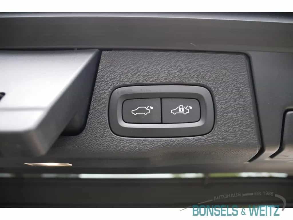 Volvo XC60 Inscription 2WD Navi Leder Digitales Cockpi 09/2021-photo-10