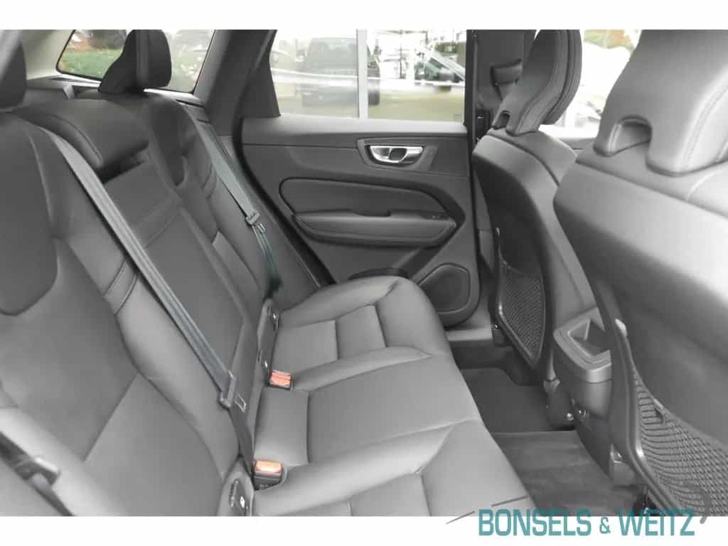 Volvo XC60 Inscription 2WD Navi Leder Digitales Cockpi 09/2021-photo-5
