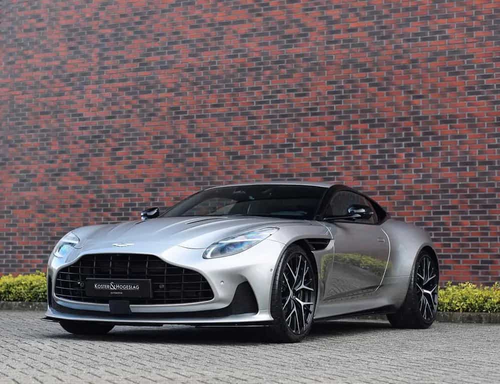 Aston Martin DB12 Coupé | Aluminite Silver 09/2023-photo-7