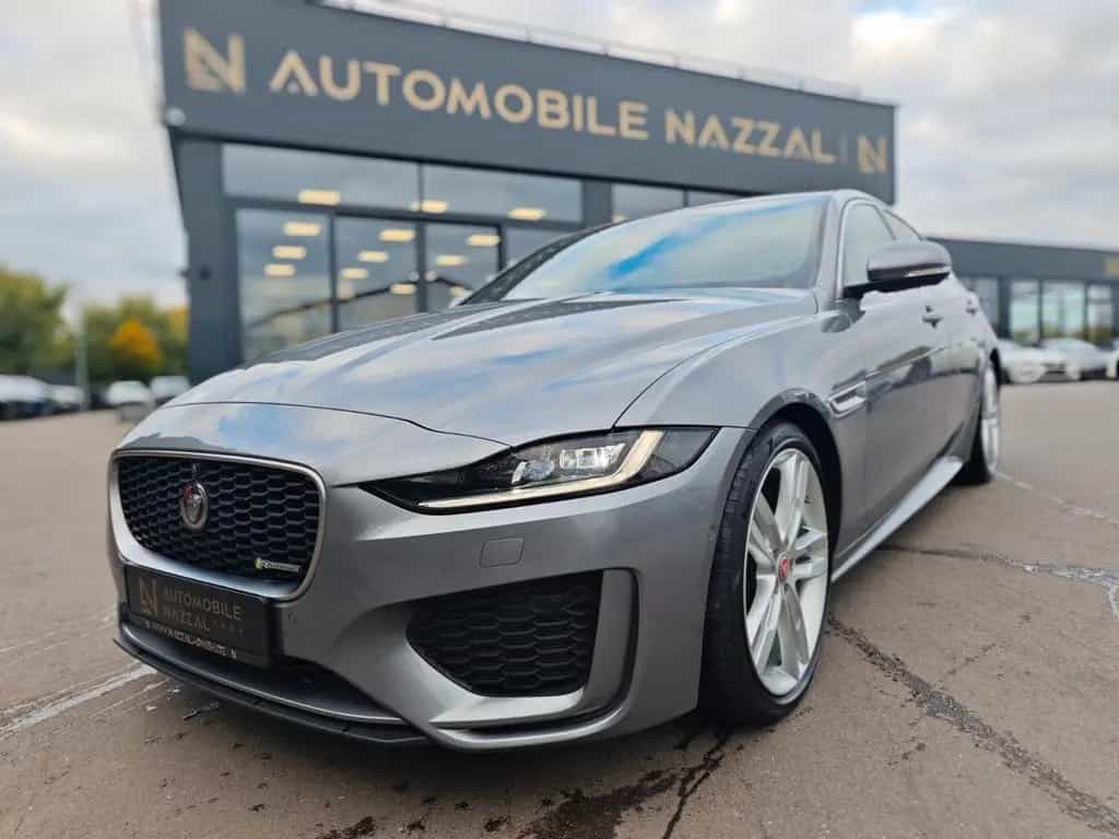 Jaguar XE 2.0d R-DYNAMIC S*CARPLAY*NAVI*SHZ*VOLL-LED* 04/2021-photo-1