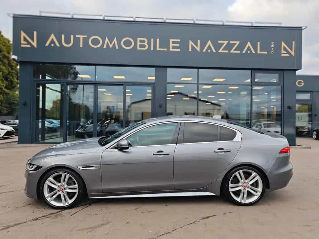 Jaguar XE 2.0d R-DYNAMIC S*CARPLAY*NAVI*SHZ*VOLL-LED* 04/2021-photo-12