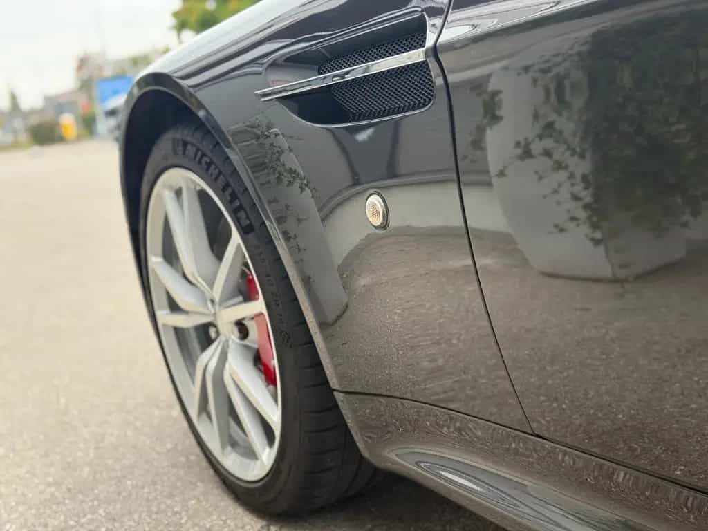 Aston Martin V8 Vantage Roadster 4.7l SPORTSHIFT SPORTABGAS 08/2011-photo-10