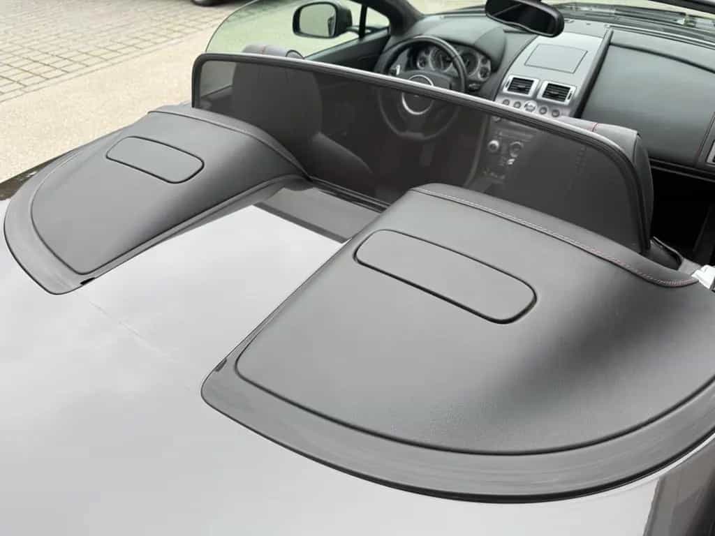Aston Martin V8 Vantage Roadster 4.7l SPORTSHIFT SPORTABGAS 08/2011-photo-24