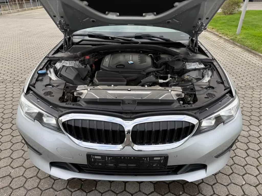 BMW 320 d Touring Automatik - 05/2020-photo-13