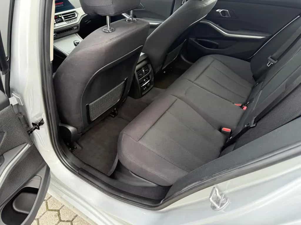 BMW 320 d Touring Automatik - 05/2020-photo-6