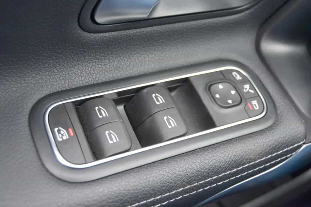 Mercedes-Benz A-Class 220 Edition 19 Automatik AutoAC Navi Park-Ass 02/2020-photo-21