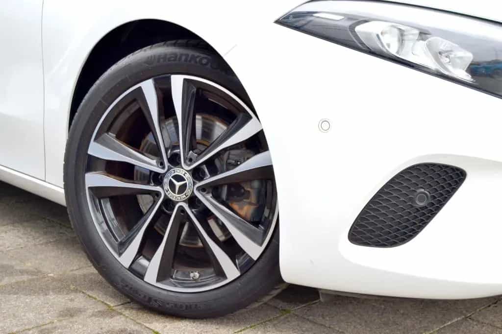 Mercedes-Benz A-Class 220 Edition 19 Automatik AutoAC Navi Park-Ass 02/2020-photo-6