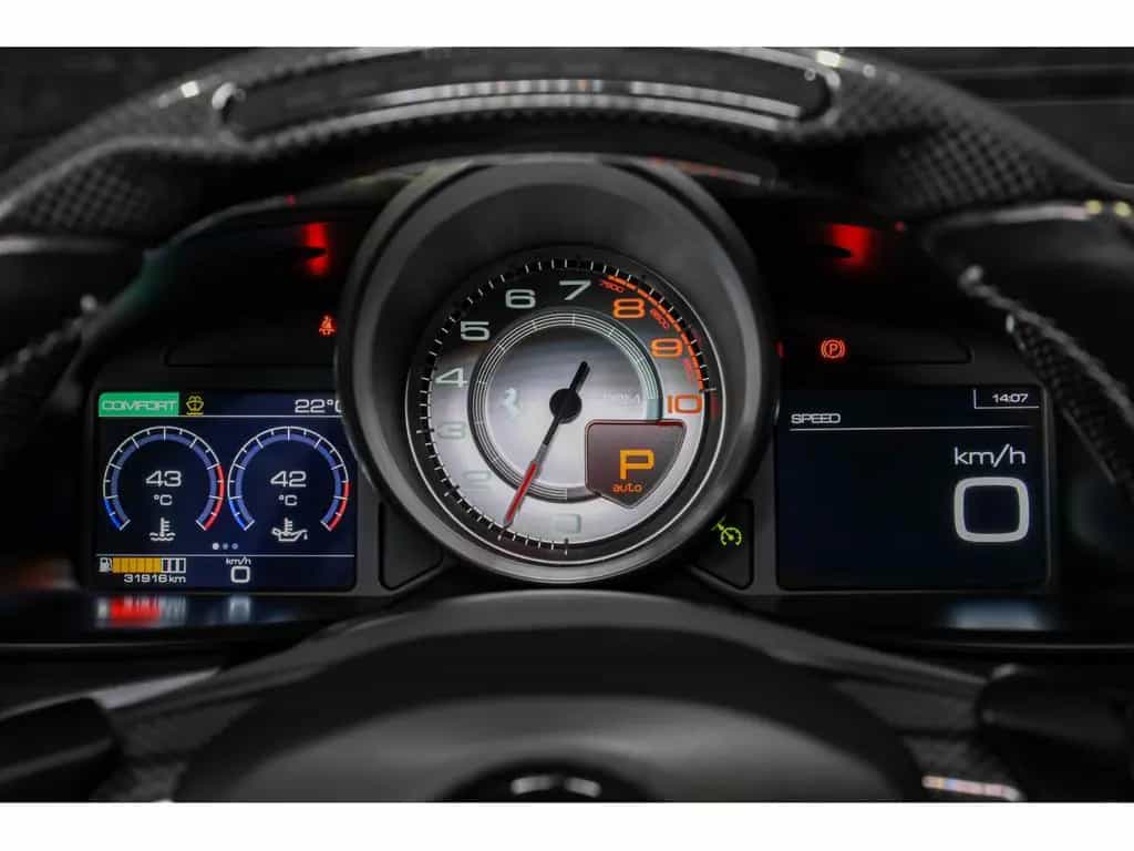 Ferrari GTC4Lusso V8 - NERO DAYTONA 05/2018-photo-19