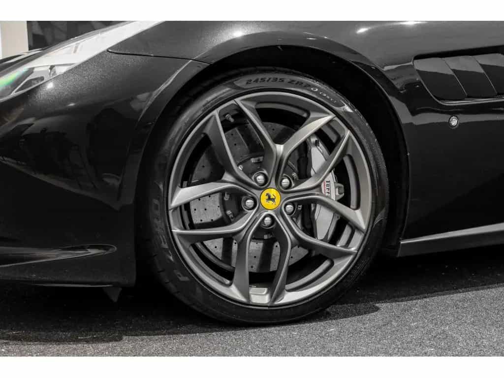Ferrari GTC4Lusso V8 - NERO DAYTONA 05/2018-photo-7