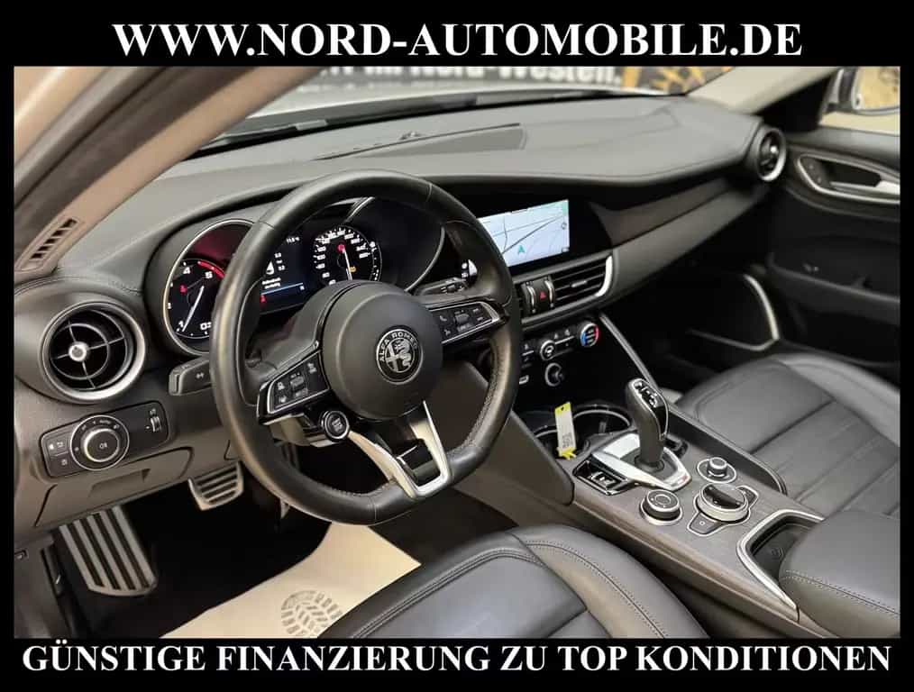 Alfa Romeo Giulia 2.2 JTDM LUSSO TI *PANO*LEDER*ACC*UPE:56* 10/2021-photo-11