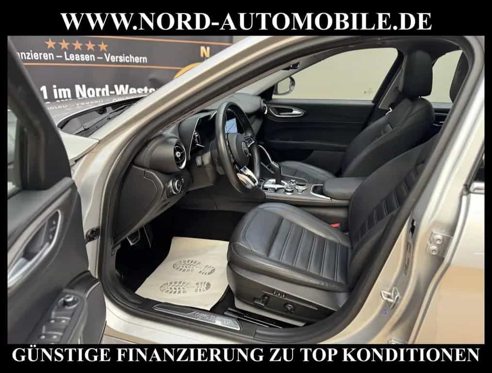 Alfa Romeo Giulia 2.2 JTDM LUSSO TI *PANO*LEDER*ACC*UPE:56* 10/2021-photo-12