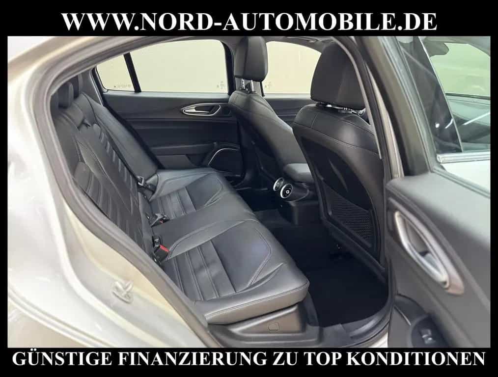 Alfa Romeo Giulia 2.2 JTDM LUSSO TI *PANO*LEDER*ACC*UPE:56* 10/2021-photo-14