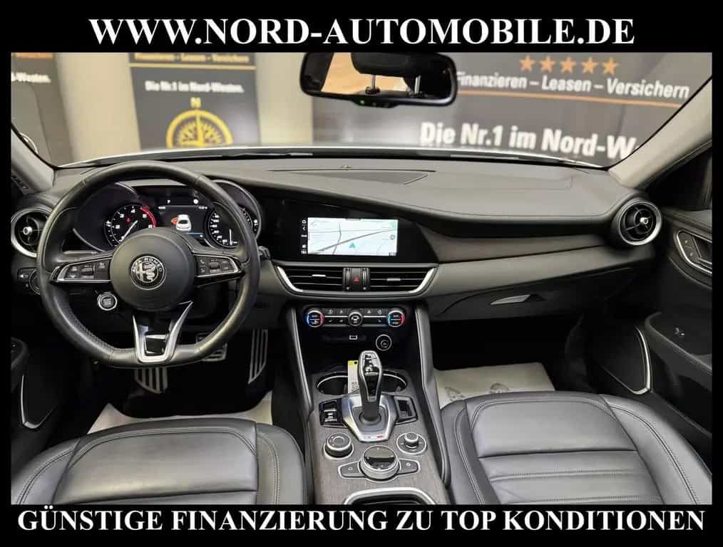 Alfa Romeo Giulia 2.2 JTDM LUSSO TI *PANO*LEDER*ACC*UPE:56* 10/2021-photo-16