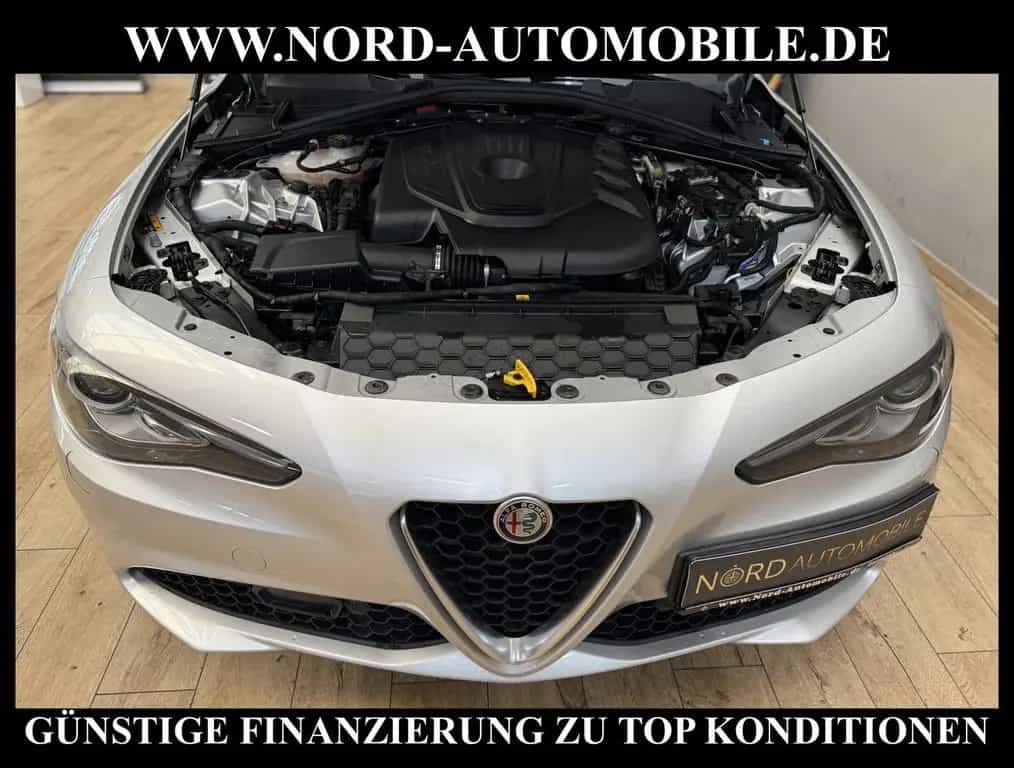 Alfa Romeo Giulia 2.2 JTDM LUSSO TI *PANO*LEDER*ACC*UPE:56* 10/2021-photo-24