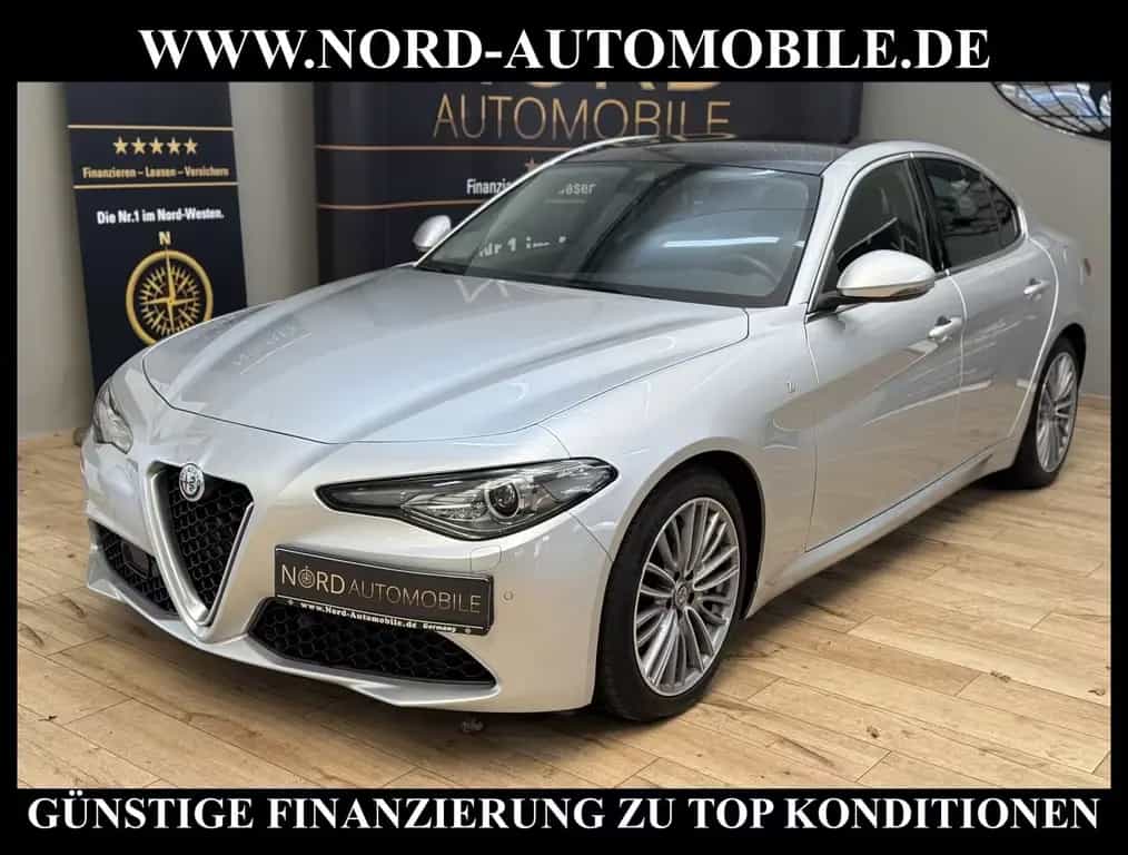 Alfa Romeo Giulia 2.2 JTDM LUSSO TI *PANO*LEDER*ACC*UPE:56* 10/2021-photo-3