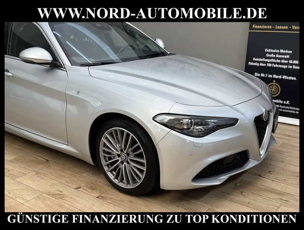 Alfa Romeo Giulia 2.2 JTDM LUSSO TI *PANO*LEDER*ACC*UPE:56* 10/2021-photo-9