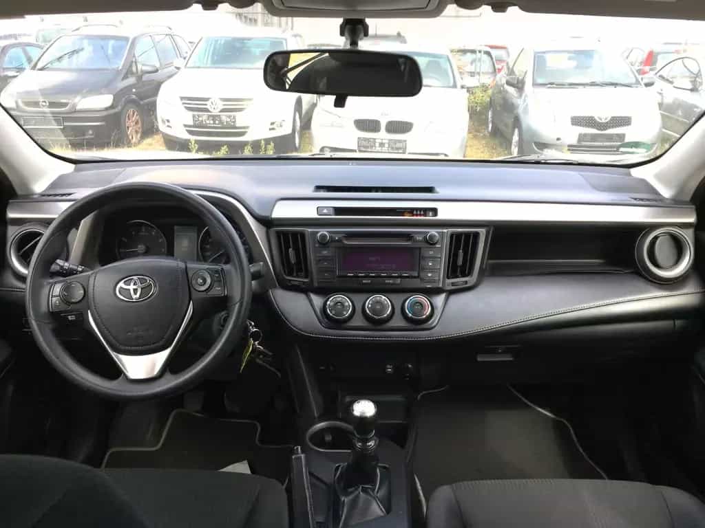 Toyota RAV 4 RAV4 Basis 2.0 KLIMA 4X4 12/2017-photo-4