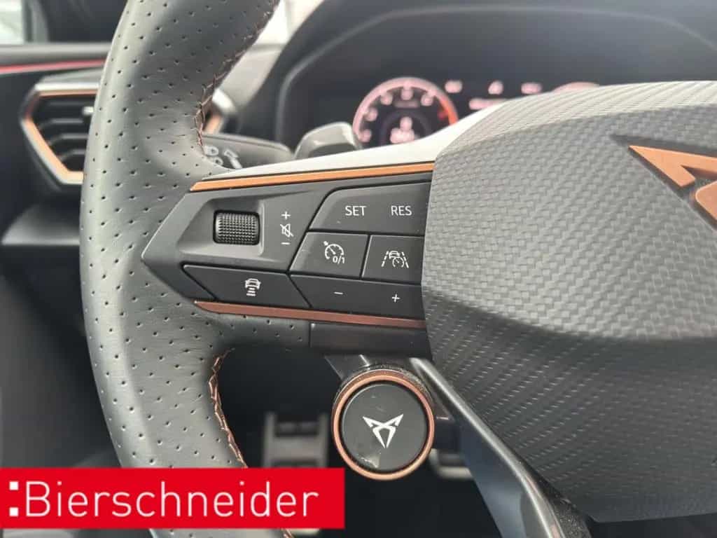 Cupra Leon SP 2.0 TSI DSG 4Dr AB279EUR VZ AHK PANO DCC 09/2023-photo-37