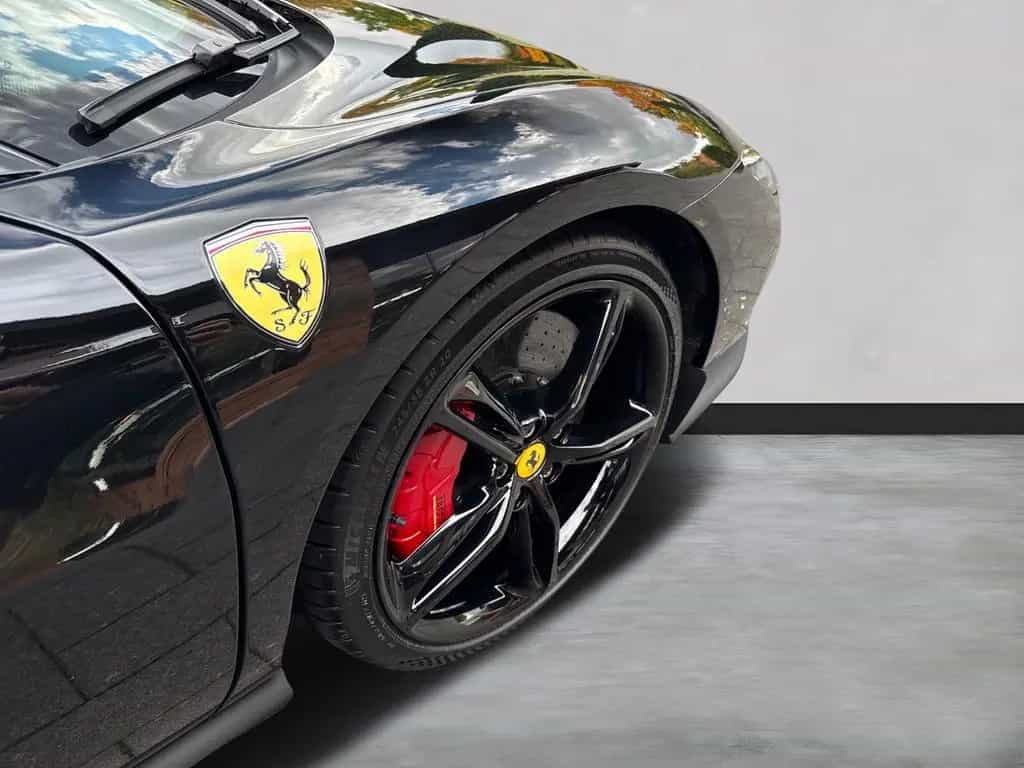 Ferrari 296 GTS *Embleme*Navi*PDC*Klima*Leder* 04/2025-photo-10