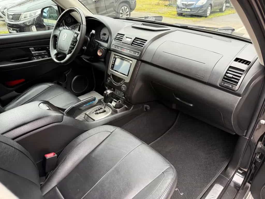 Ssangyong REXTON W 2.0 4WD/Leder/Navi/Standheizung/AHK2.6T 02/2015-photo-15